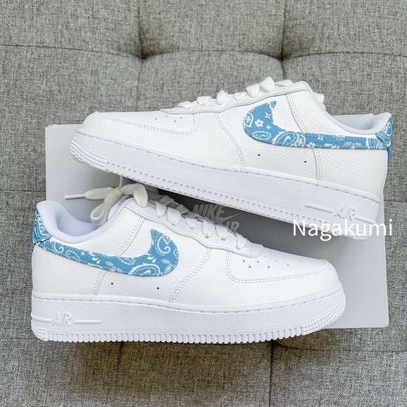 🤍💙 Nike Air Force 1 white blue UNC bandana paisley - Picture 2 of 4